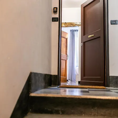 Casa Nelly -free Parking In The Blu Area Apartamento *