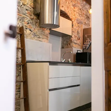 Apartamento Casa Nelly -free Parking In The Blu Area