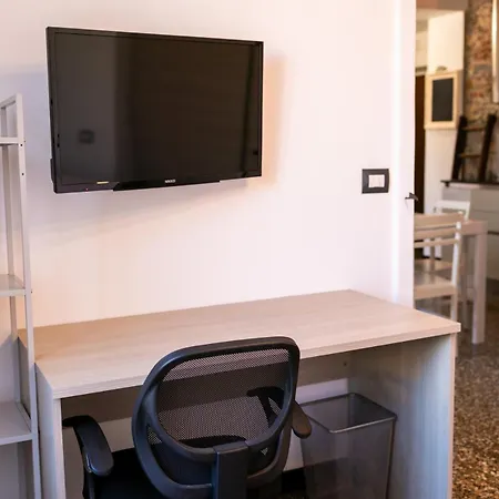 Casa Nelly -free Parking In The Blu Area Apartment Genoa